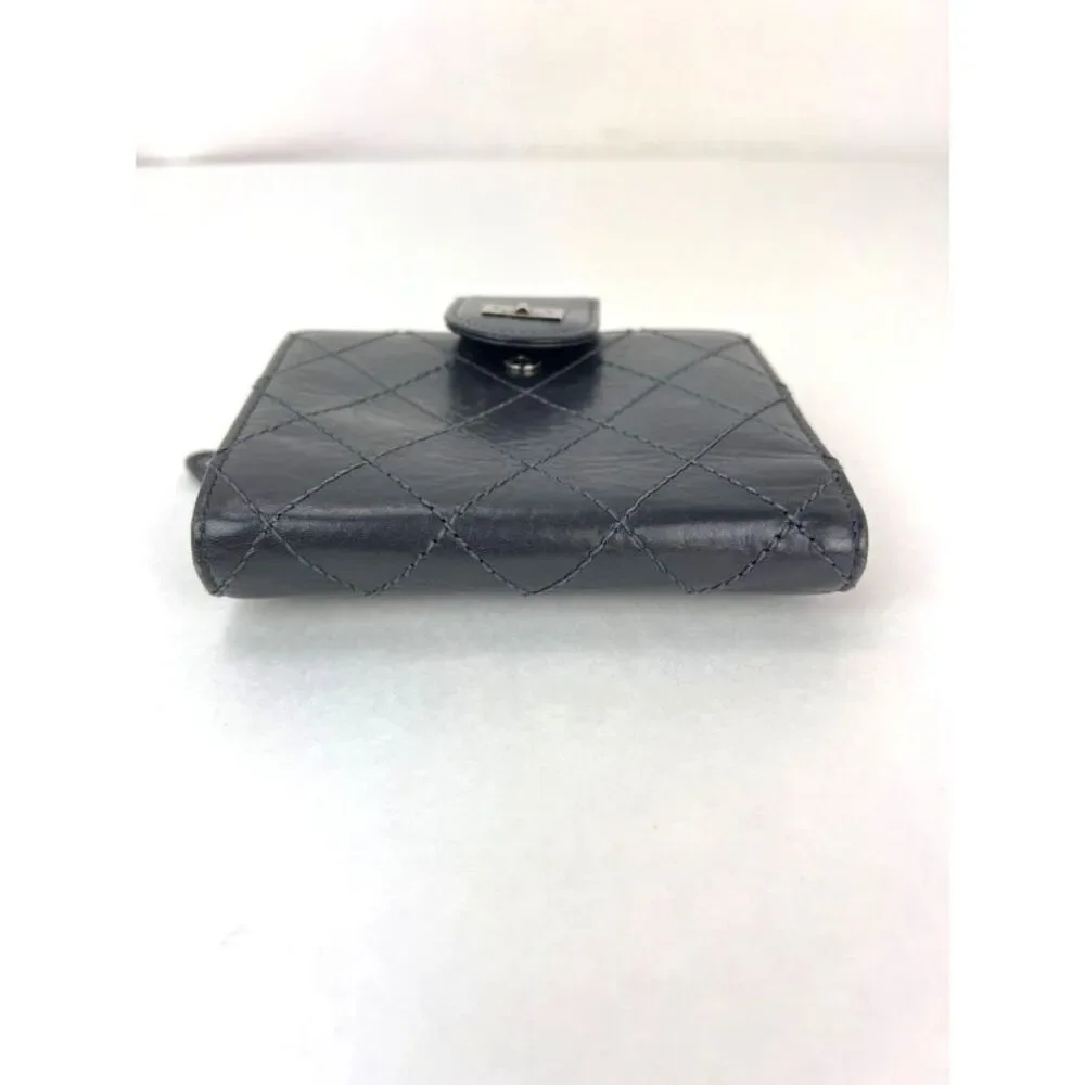 Chanel aged calfskin 2.55 Reissue Zip Gray Compact Wallet